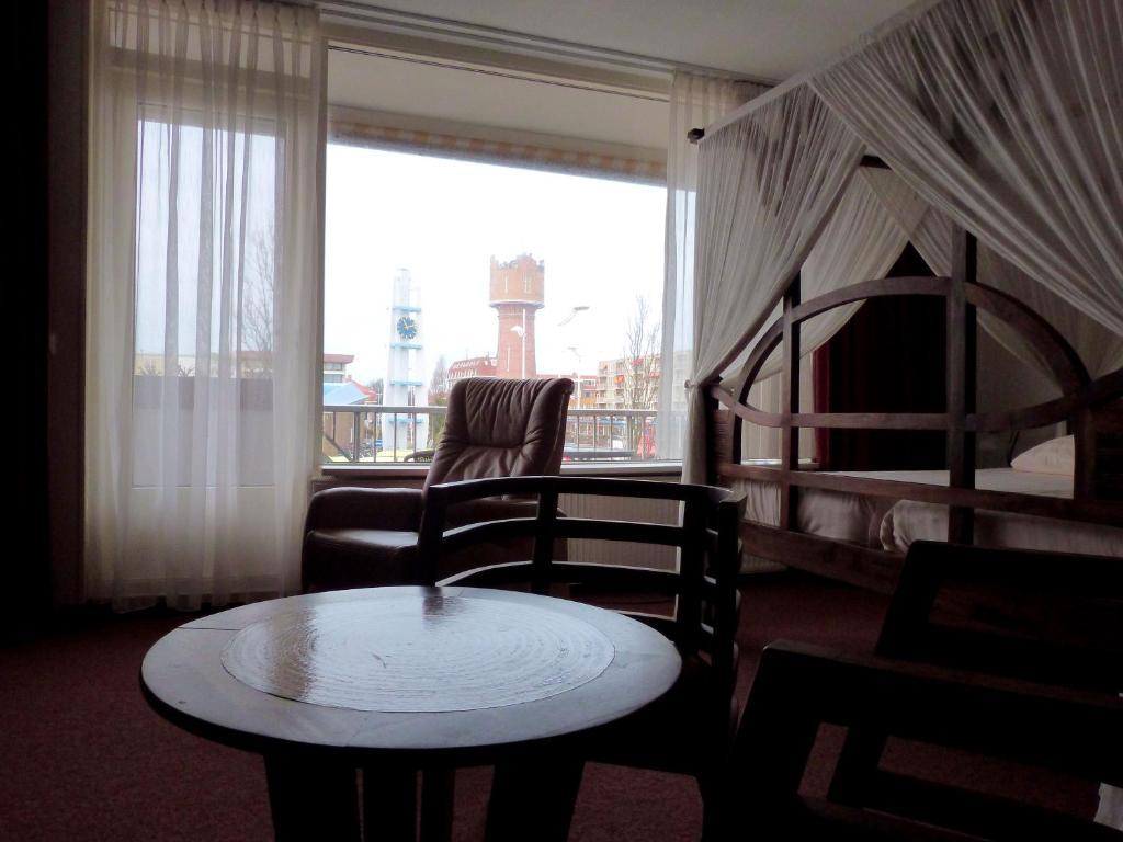 Hotel Wienerhof Ден Хелдер Стая снимка