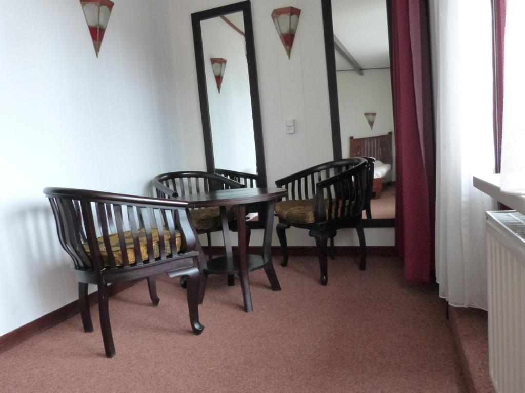 Hotel Wienerhof Ден Хелдер Стая снимка