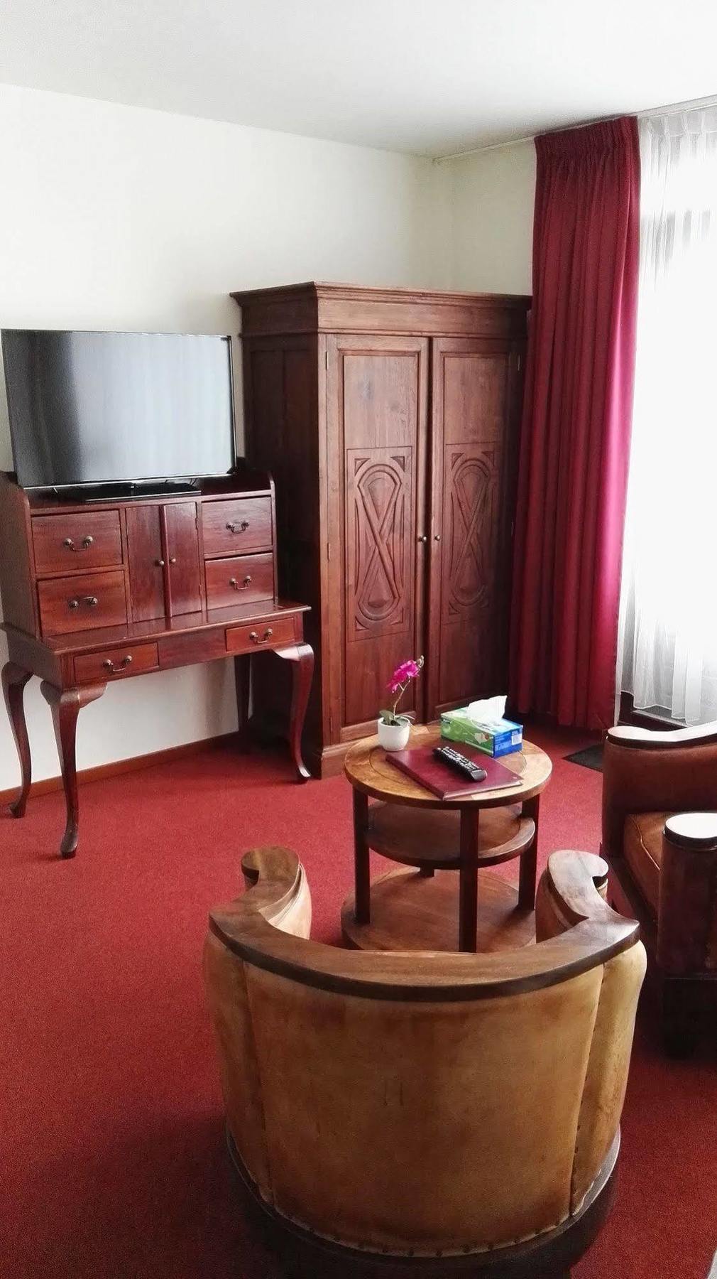 Hotel Wienerhof Ден Хелдер Екстериор снимка